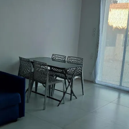 Nyaraló Loft 40 M2 *